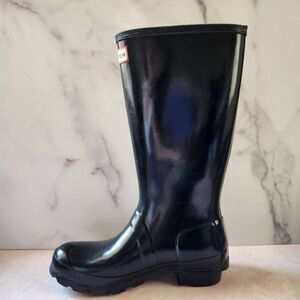 Hunter black rain boots size 5 semi gloss below knee original kids gloss